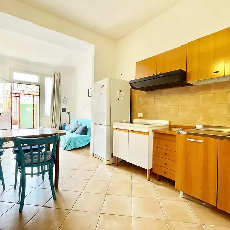 Appartement Pgs Immobiliare Srls Casa Gioia Bilocale In Centro Storico La Maddalena La Maddalena (Sassari)